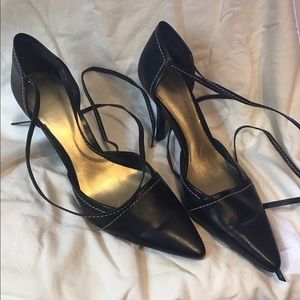 Nine West Black Leather Wrap Pumps
